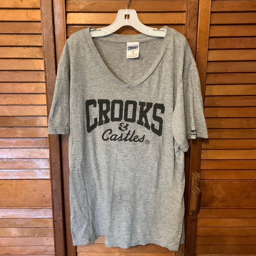 Crooks and castles